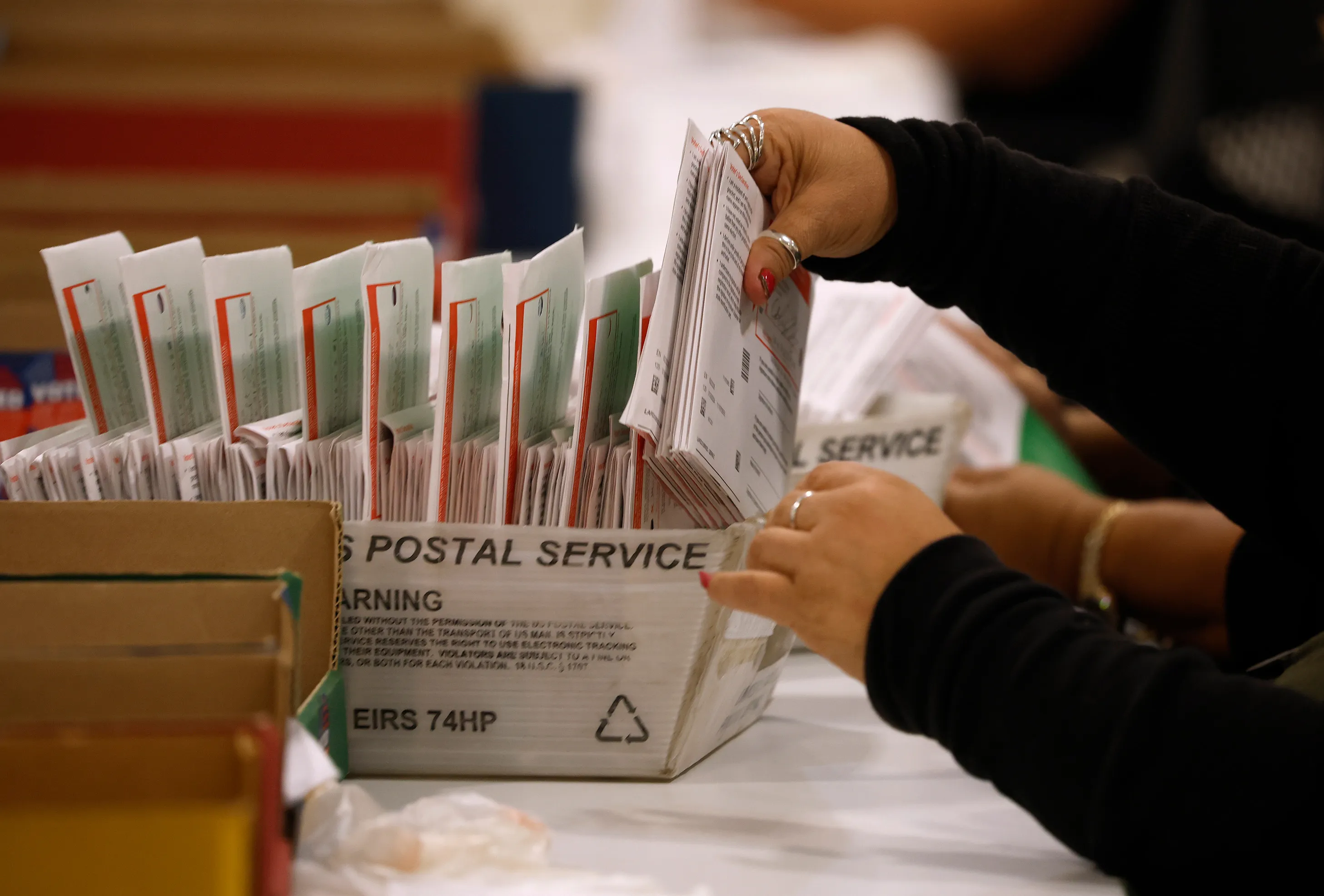 Supreme Court Block Secures Mail-In Voting for Midterms, Reinforcing State Control